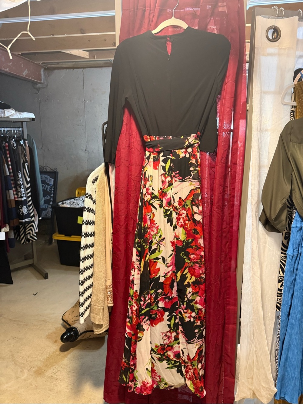 Chetta B Floral Maxi dress in Black, Red & Cream - Picture 6 of 6